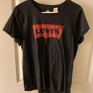 Levi’s T-shirt
